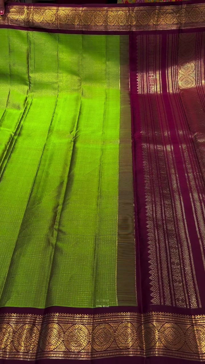 Vethalai paaku Kanchipuram Silk Saree