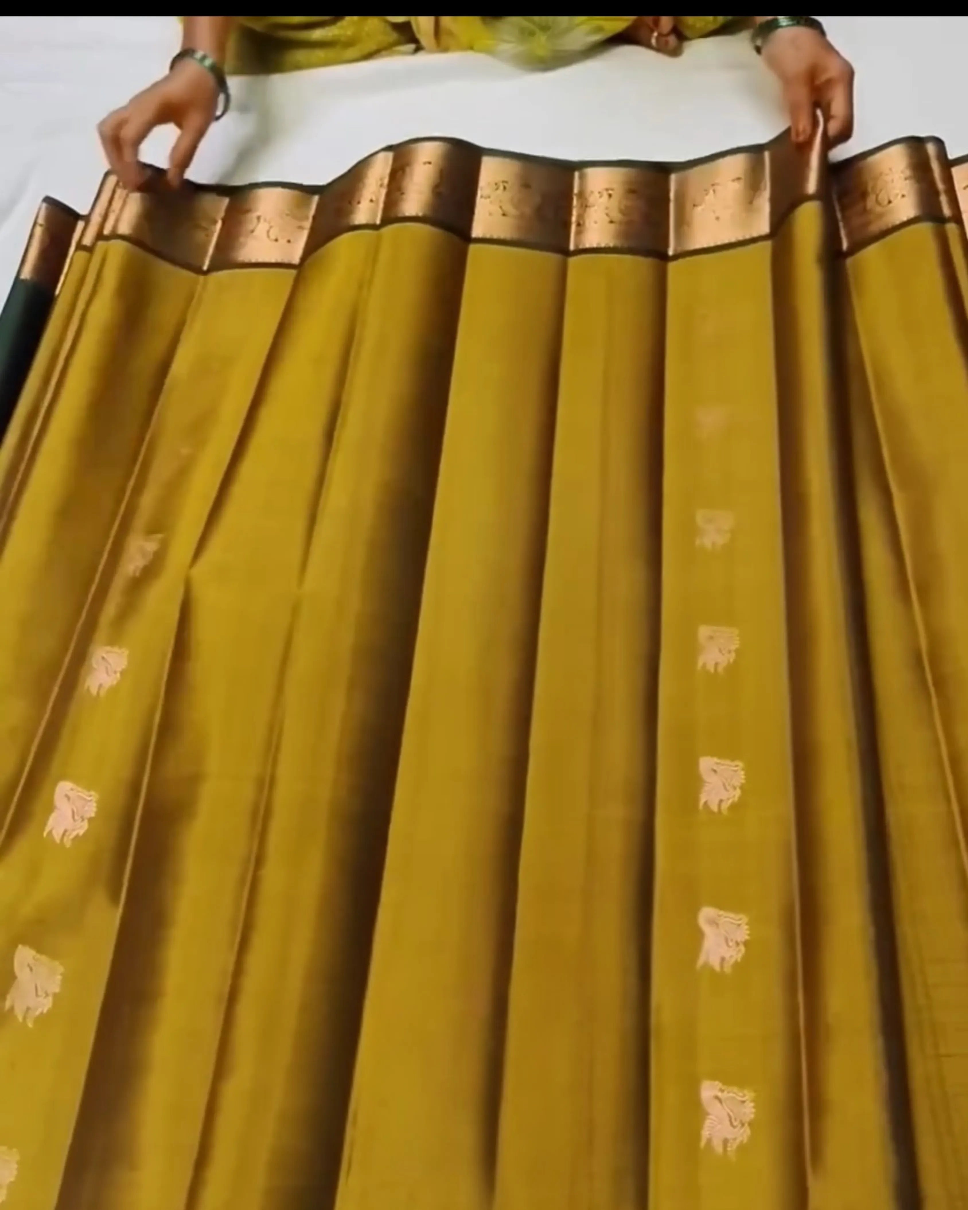 Manjal Kanjivaram Silk Saree