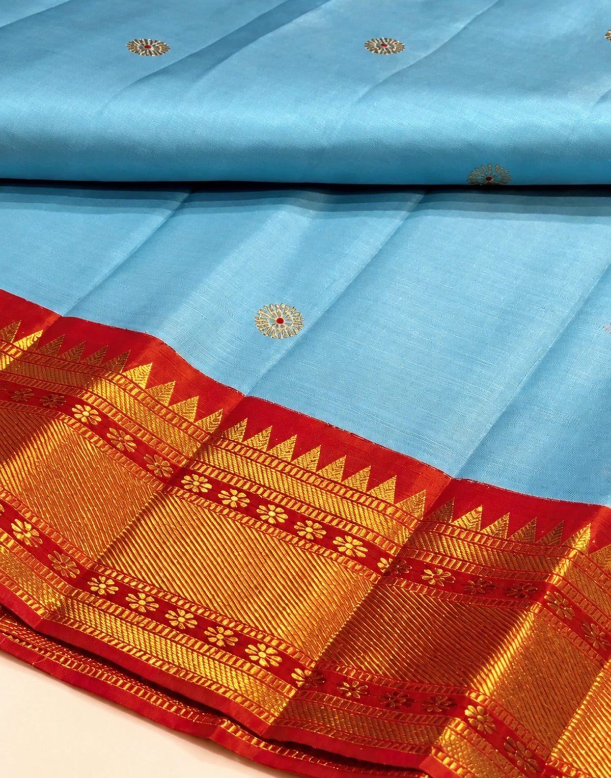 Neerthara Kanjivaram Silk Saree