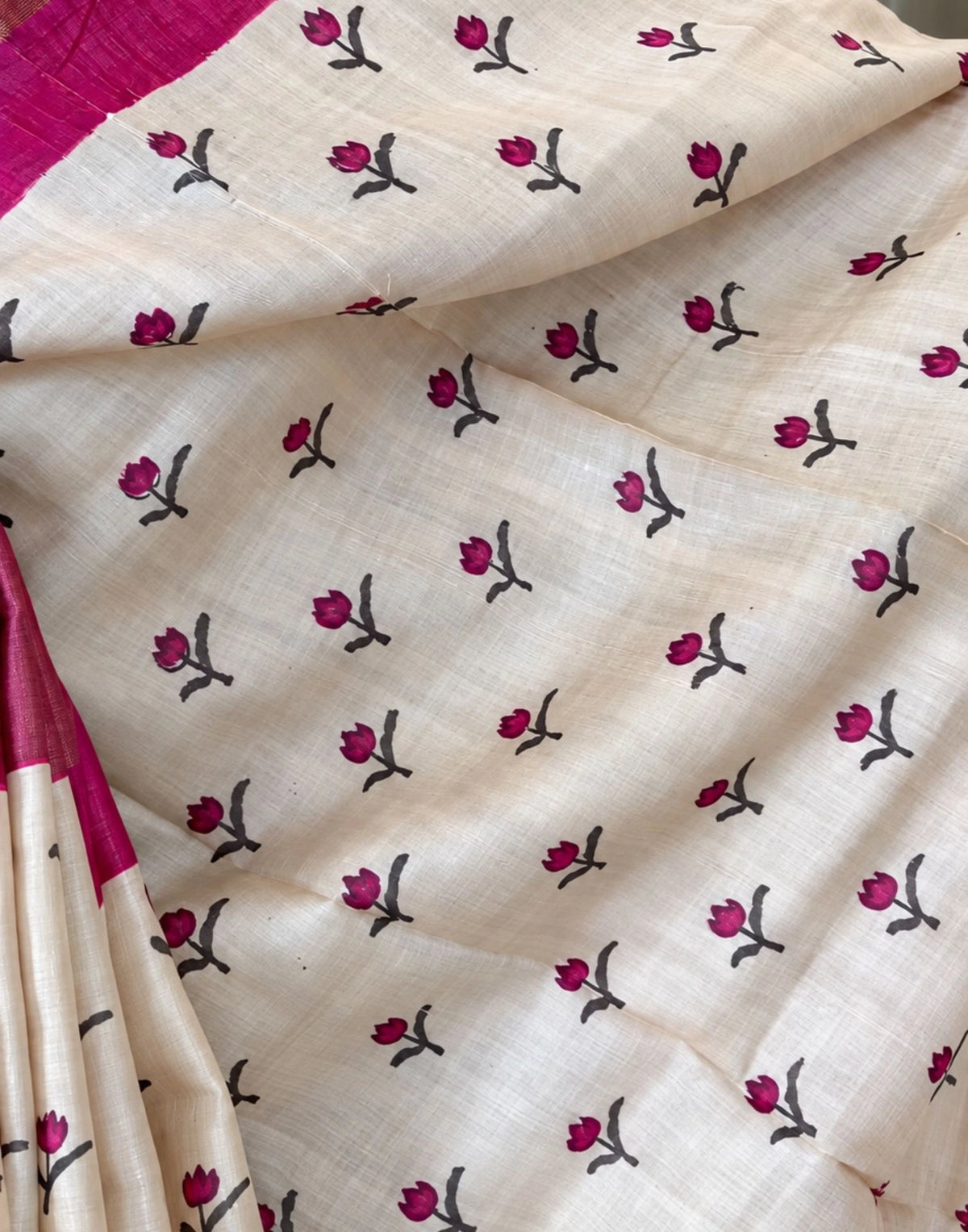 Nilavu Tussar Silk Saree
