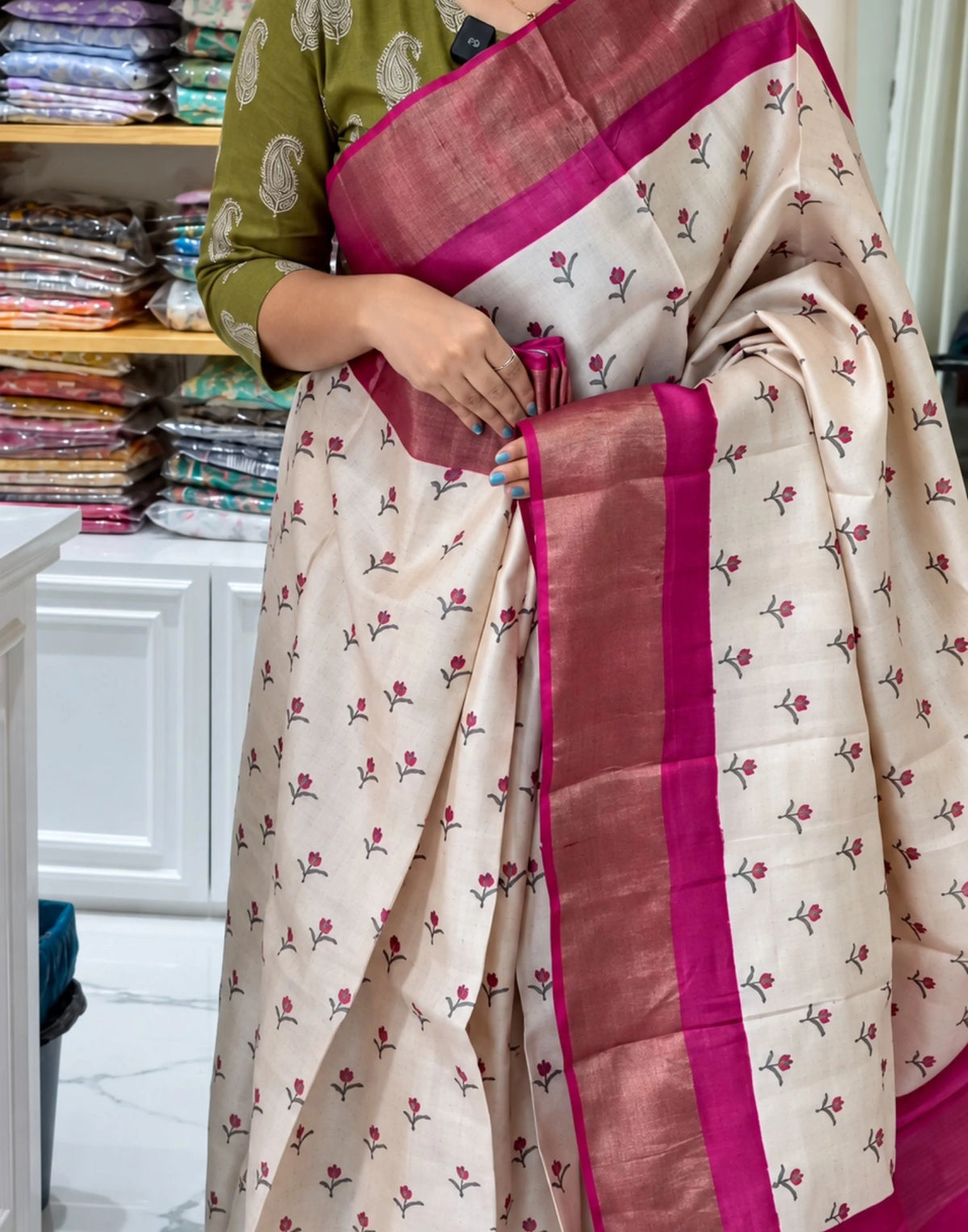 Nilavu Tussar Silk Saree