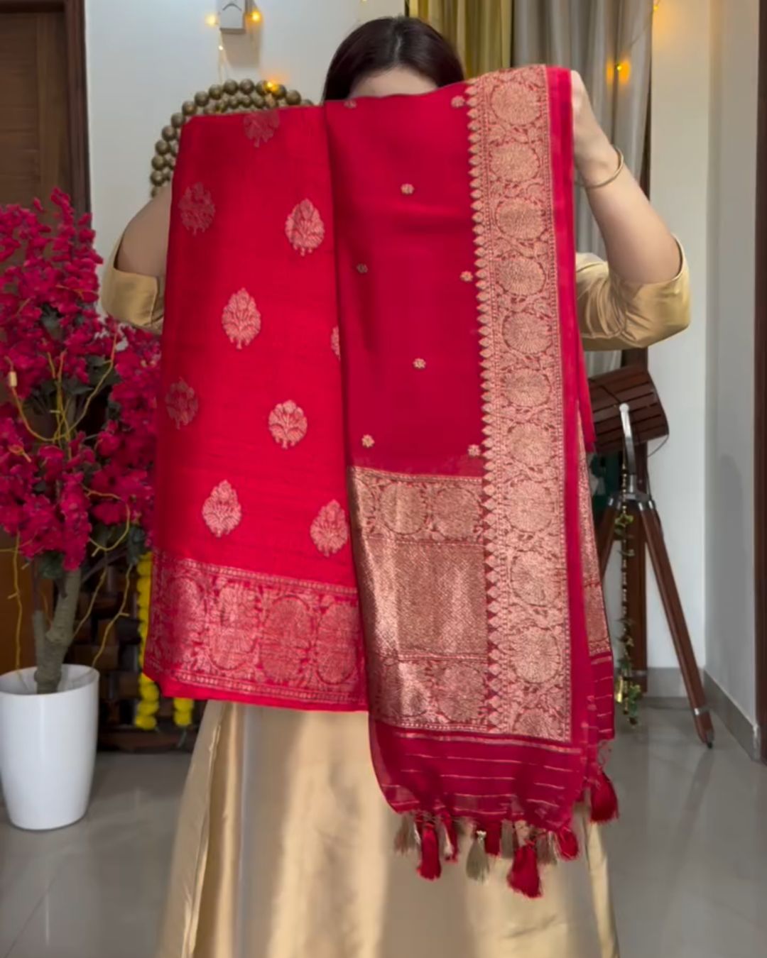 Red Cotton Jari Suit