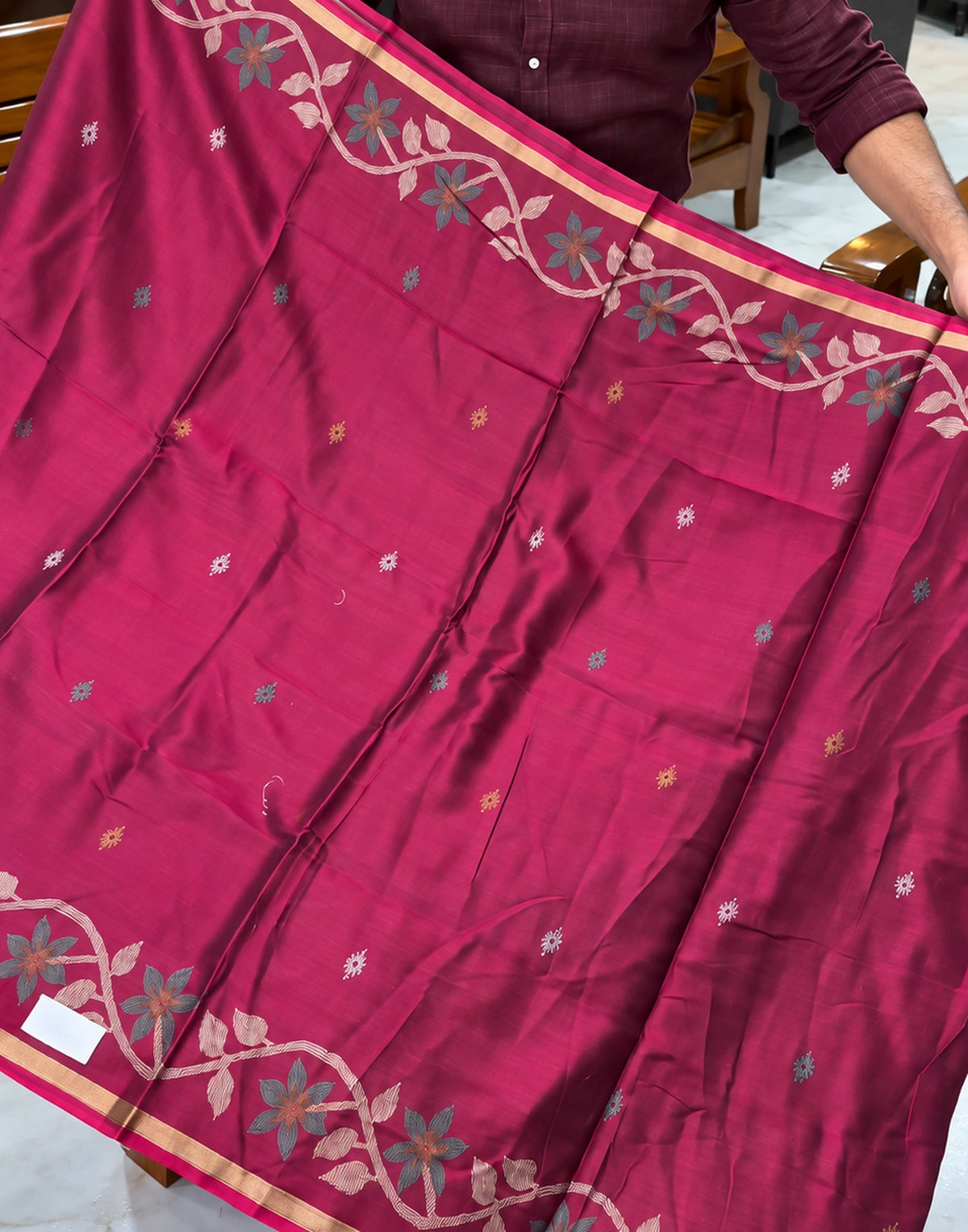 Tavreya Maheshwari Cotton Saree