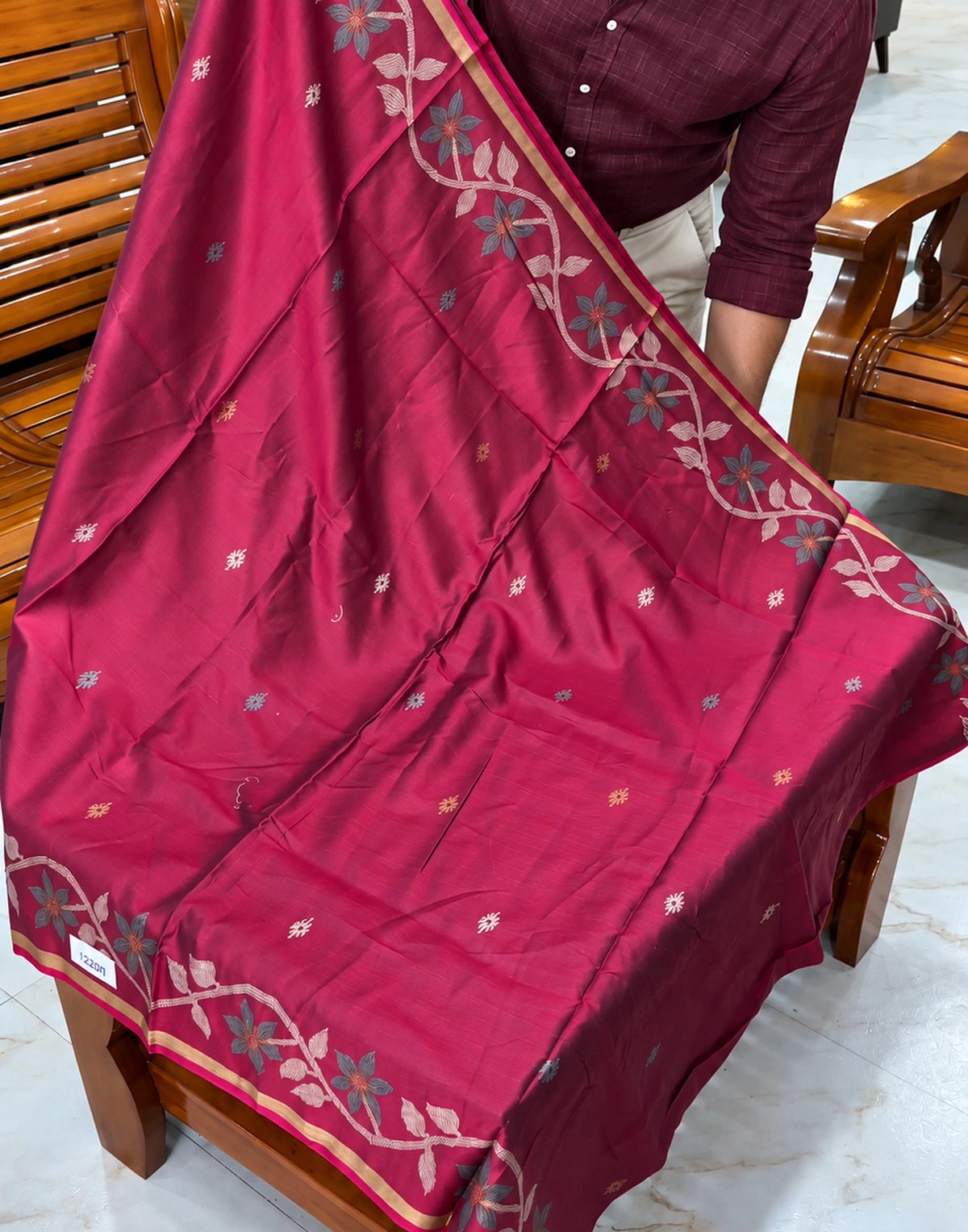 Tavreya Maheshwari Cotton Saree