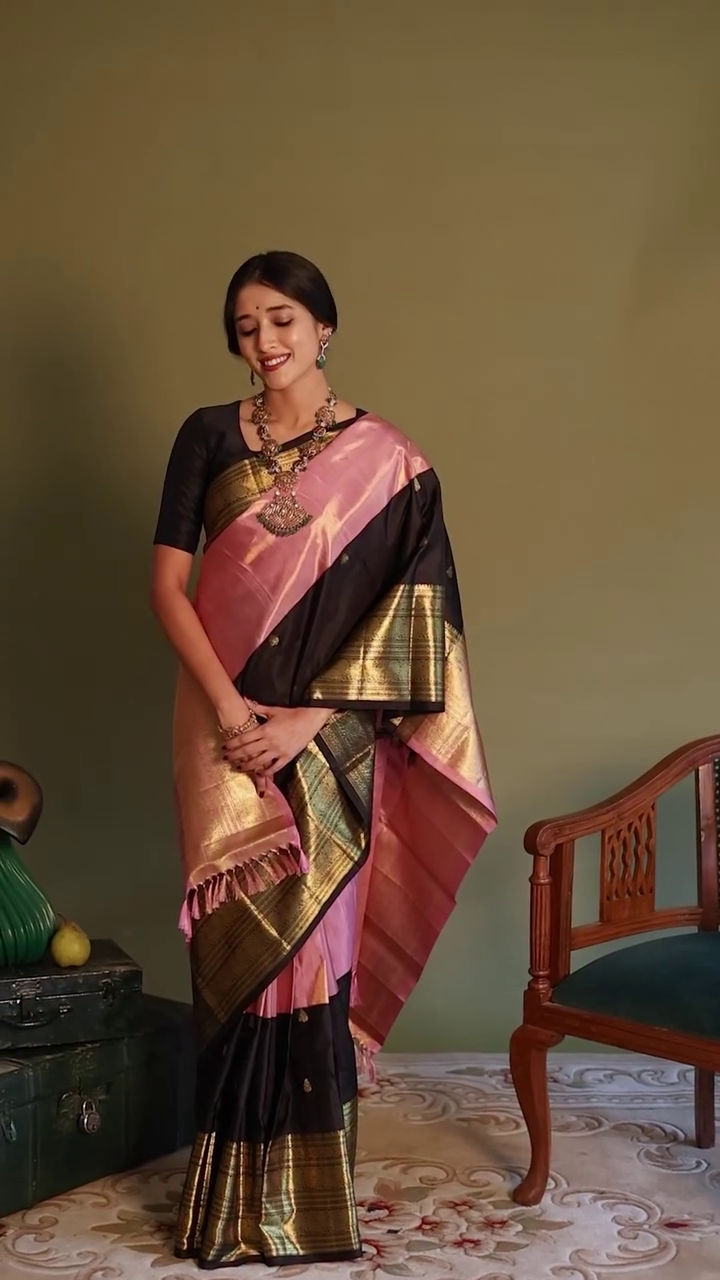 Devyani Kanchipuram Silk Saree
